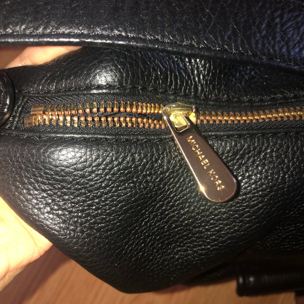Michael Kors Black Leather Hobo Shoulder Bag Tote.